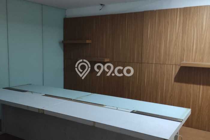 Lokasi Strategis! Dijual Kantor Bisnis di Palmerah, Jakarta Barat Kondisi Bagus Lokasi Strategis! Dijual Kantor Bisnis di Palmerah, Jakarta Barat Kondisi Bagus