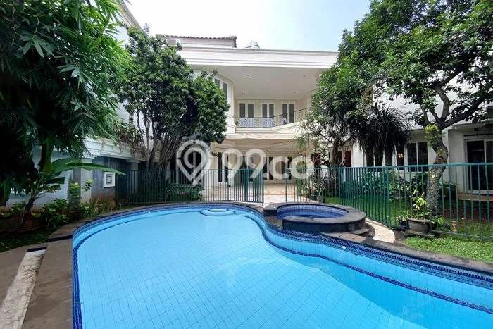 BEST PRICE! Rumah di Pasar Minggu, Akses ke Fasilitas, 6 KM, Luas 800m2m² Bangunan 650m2m² BEST PRICE! Rumah di Pasar Minggu, Akses ke Fasilitas, 6 KM, Luas 800m2m² Bangunan 650m2m²