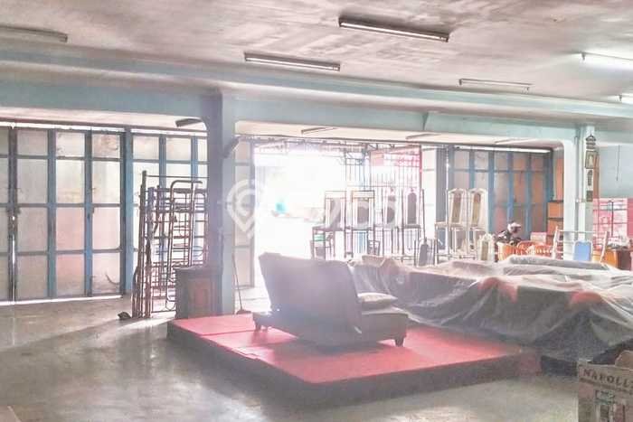 Ruko bagus disewakan di Tapos Depok dengan LB 720m2 harga sewa terbaik Ruko bagus disewakan di Tapos Depok dengan LB 720m2 harga sewa terbaik