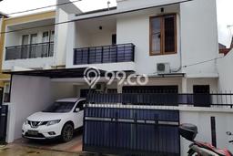 Hunian Elit LB 180m2 Siap Pakai Desain Elegan di Kayu Putih, Jakarta Timur Hunian Elit LB 180m2 Siap Pakai Desain Elegan di Kayu Putih, Jakarta Timur