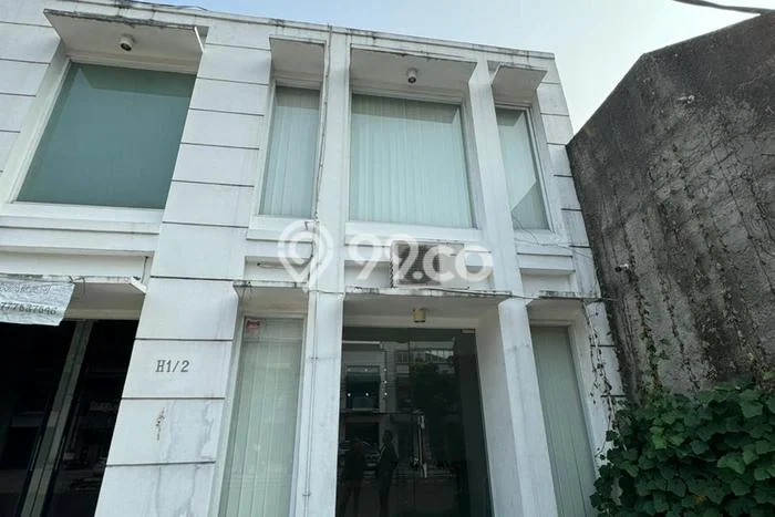 Unit Ruko Tersedia di Bintaro Spesifikasi LB 400m2 Unit Ruko Tersedia di Bintaro Spesifikasi LB 400m2