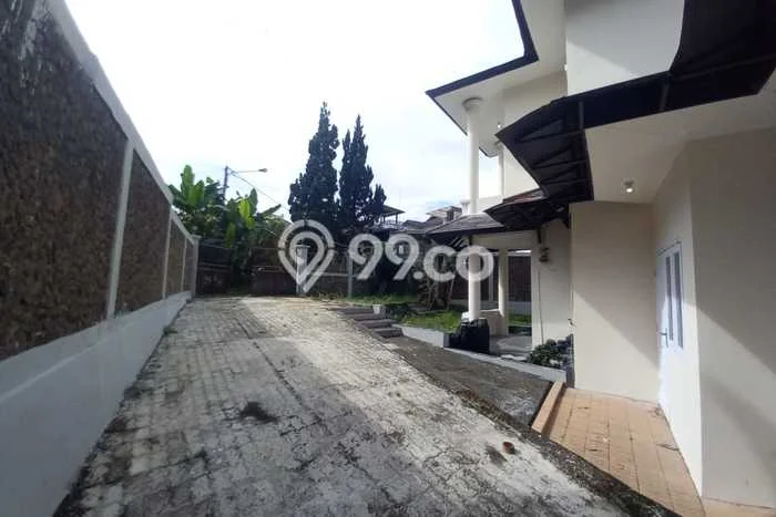 For Sale! Premium House LT 550m2 Desain Modern di Cipaku For Sale! Premium House LT 550m2 Desain Modern di Cipaku