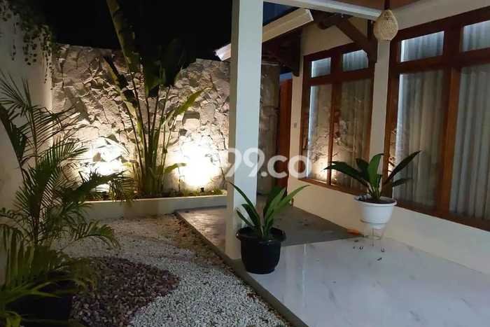 Vila di , Dimensi 300m2m², Akses ke beragam fasilitas umum Vila di , Dimensi 300m2m², Akses ke beragam fasilitas umum