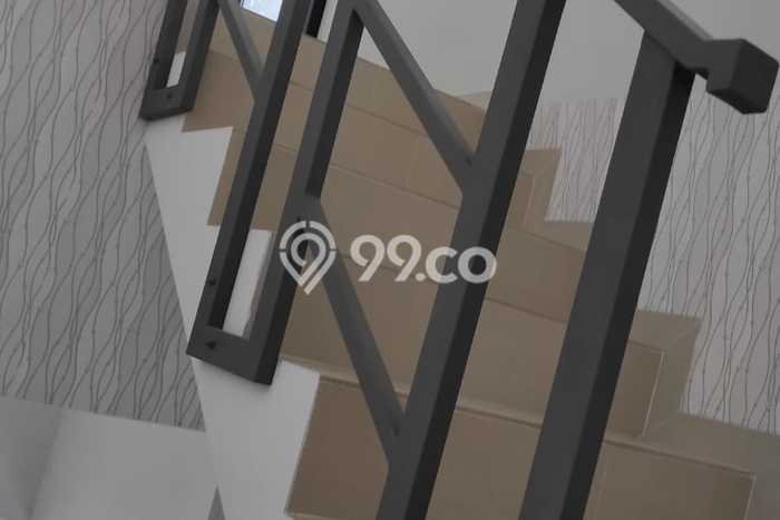 Rumah Elit Modern Tanpa Renovasi di BKR Bandung Rumah Elit Modern Tanpa Renovasi di BKR Bandung