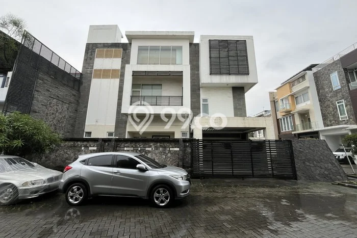 Vila Strategis Kawasan Medan Tembung, Area 370m2m², Kawasan Asri dan aman Vila Strategis Kawasan Medan Tembung, Area 370m2m², Kawasan Asri dan aman