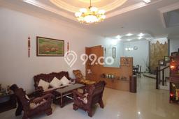 Villa di Komplek Cemara Asri Jalan Nangka Villa di Komplek Cemara Asri Jalan Nangka
