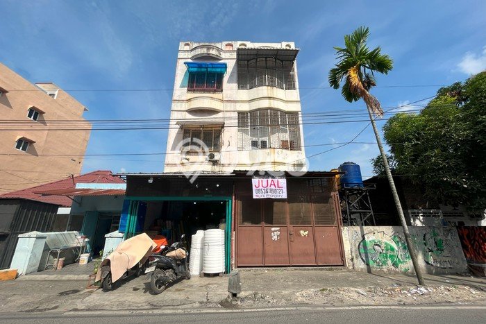 Ruko Paling Dicari LB 210m2 Dijual di Medan Area Ruko Paling Dicari LB 210m2 Dijual di Medan Area