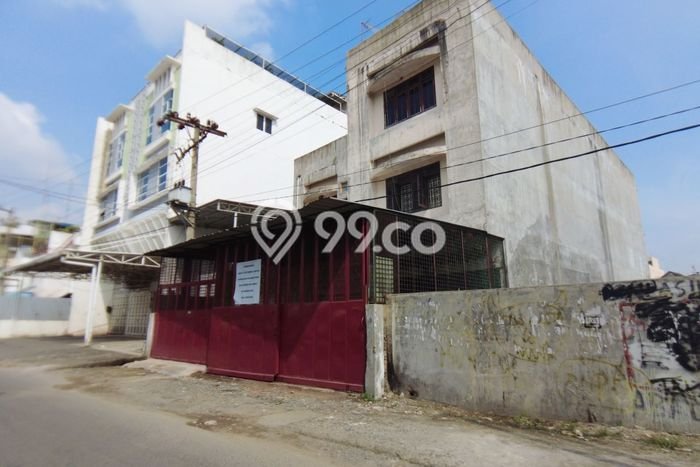 Ruko Komersial Dijual di Medan Area Medan LT 216m2 & LB 567m2 Ruko Komersial Dijual di Medan Area Medan LT 216m2 & LB 567m2