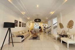 Villa Komplek Taman Malibu Indah Daerah Polonia Villa Komplek Taman Malibu Indah Daerah Polonia
