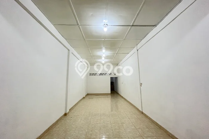 Ruko untuk disewa di Medan Area punya LT 68m2 & LB 170m2 harga sewa kompetitif Ruko untuk disewa di Medan Area punya LT 68m2 & LB 170m2 harga sewa kompetitif