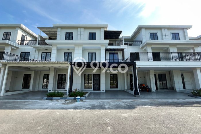 Siap Huni Rumah Mewah 3 Kamar di Medan Polonia Dekat ke Mana Saja Siap Huni Rumah Mewah 3 Kamar di Medan Polonia Dekat ke Mana Saja