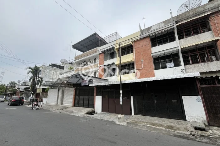 AREA KOMERSIAL! Ruko For Rent di Medan Area, Luas 224m², Jalan Utama, Ready Operasi AREA KOMERSIAL! Ruko For Rent di Medan Area, Luas 224m², Jalan Utama, Ready Operasi