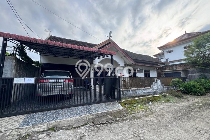 Vila Kawasan Medan Sunggal, Area 574m2m², Dekat ke Fasilitas Umum Vila Kawasan Medan Sunggal, Area 574m2m², Dekat ke Fasilitas Umum
