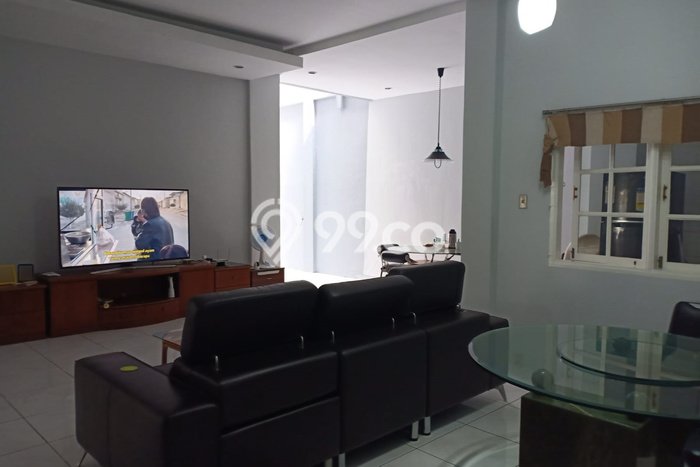 Peluang Investasi! Vila Kawasan Medan Polonia, Ukuran 350m2m², Lokasi Premium dengan potensi tinggi Peluang Investasi! Vila Kawasan Medan Polonia, Ukuran 350m2m², Lokasi Premium dengan potensi tinggi