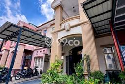KESEMPATAN EMAS! Vila di Medan Polonia, Luas 200m2m², Kawasan Potensial dengan nilai naik KESEMPATAN EMAS! Vila di Medan Polonia, Luas 200m2m², Kawasan Potensial dengan nilai naik