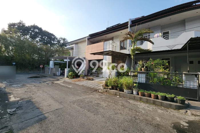 DIJUAL! Vila di Medan Polonia, Luas 191m2m², Posisi Premium DIJUAL! Vila di Medan Polonia, Luas 191m2m², Posisi Premium