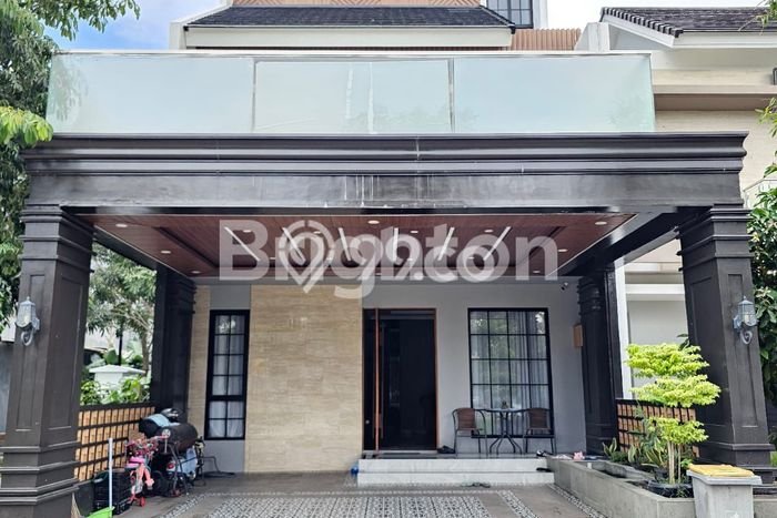 Rumah Luxury Modern Tanpa Renovasi di Harapan Indah Bekasi Rumah Luxury Modern Tanpa Renovasi di Harapan Indah Bekasi