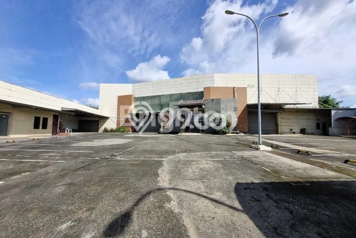 Gudang Bagus Dijual LB 1052m2 Lokasi Strategis Bekasi Area Cocok untuk Bisnis Gudang Bagus Dijual LB 1052m2 Lokasi Strategis Bekasi Area Cocok untuk Bisnis