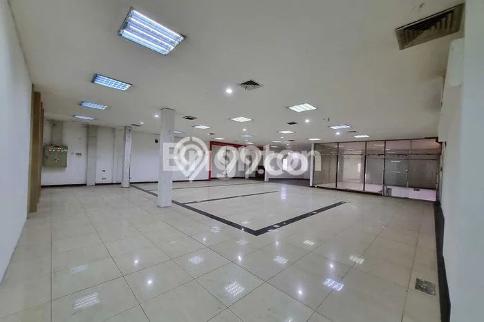 Gudang Bagus Dijual LB 1052m2 Lokasi Strategis Bekasi Area Cocok untuk Bisnis Gudang Bagus Dijual LB 1052m2 Lokasi Strategis Bekasi Area Cocok untuk Bisnis
