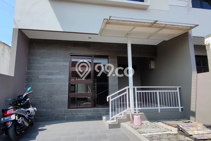 Disewakan Rumah Konsep Modern di Regol Bandung dengan 4 KT Disewakan Rumah Konsep Modern di Regol Bandung dengan 4 KT