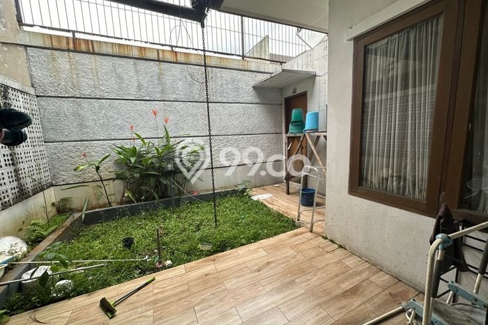 Kesempatan Memiliki Rumah LT 300m² di Lokasi Strategis, Bandung Kesempatan Memiliki Rumah LT 300m² di Lokasi Strategis, Bandung