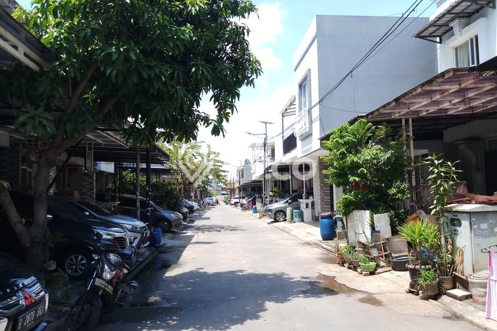 Rumah Strategis Modern Lb 100m2 di Cengkareng, Jakarta Barat Rumah Strategis Modern Lb 100m2 di Cengkareng, Jakarta Barat