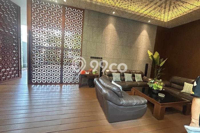 Rumah Mewah LB 1300m2 Siap Pakai Desain Elegan di Pantai Indah Kapuk, Jakarta Utara Rumah Mewah LB 1300m2 Siap Pakai Desain Elegan di Pantai Indah Kapuk, Jakarta Utara