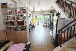 Disewakan Ruko di Cengkareng Jakarta Barat LT 67m2, LB 202m2 Disewakan Ruko di Cengkareng Jakarta Barat LT 67m2, LB 202m2