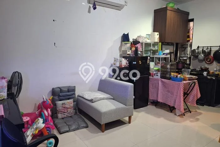 Dijual Hunian Rumah Terawat 2 Kamar di Semanan, Jakarta Barat Dijual Hunian Rumah Terawat 2 Kamar di Semanan, Jakarta Barat