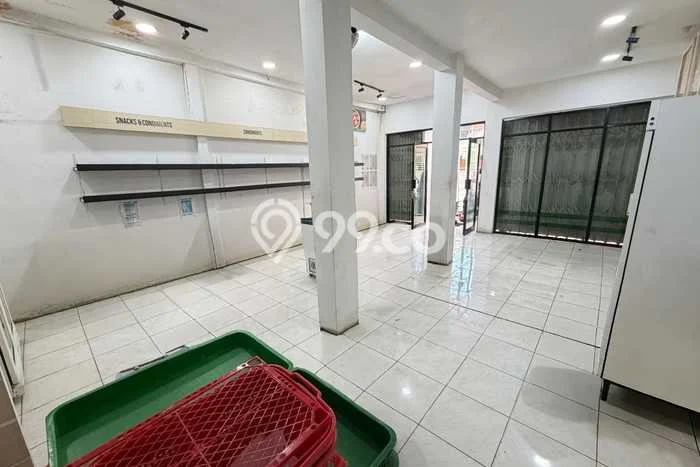 Unit Komersial Tersedia di Ciateul Spesifikasi LB 100m2 Unit Komersial Tersedia di Ciateul Spesifikasi LB 100m2