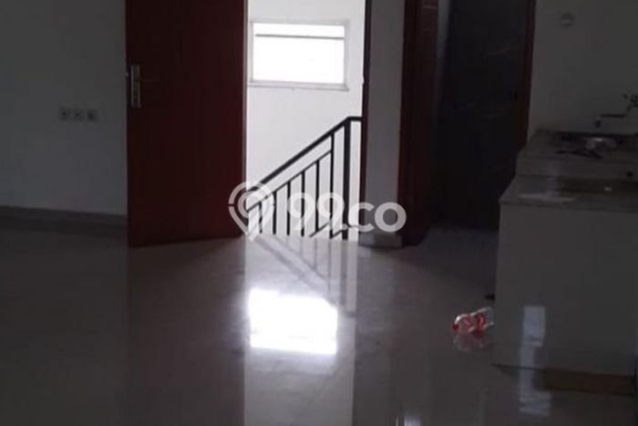 Ruko disewakan lokasi strategis Lengkong Bandung 300m2 Ruko disewakan lokasi strategis Lengkong Bandung 300m2