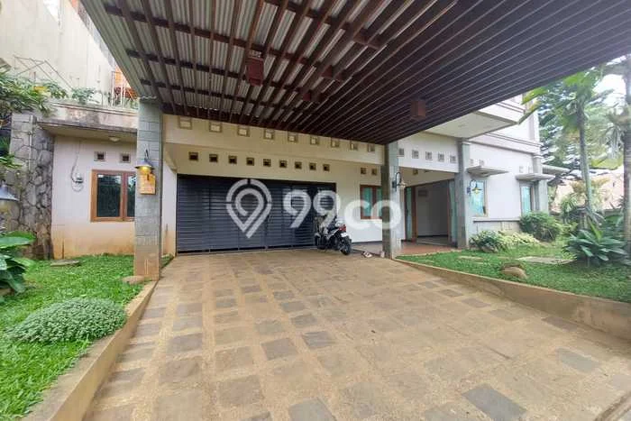 Rumah Cantik Siap Huni Di Banyumanik Luas 250m2 Lokasi Strategis Rumah Cantik Siap Huni Di Banyumanik Luas 250m2 Lokasi Strategis