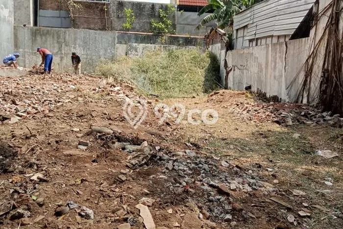 Tanah Kosong Dijual di Semarang dengan Area 196m2 Tanah Kosong Dijual di Semarang dengan Area 196m2