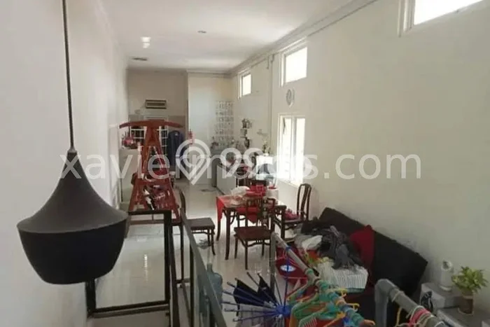 Rumah Mewah Dijual LT 352m2 di Banyumanik, Semarang Rumah Mewah Dijual LT 352m2 di Banyumanik, Semarang