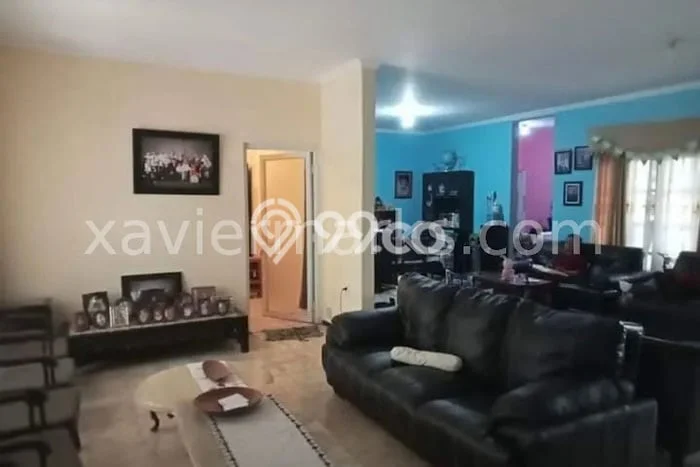 Rumah Mewah Dijual LT 352m2 di Banyumanik, Semarang Rumah Mewah Dijual LT 352m2 di Banyumanik, Semarang