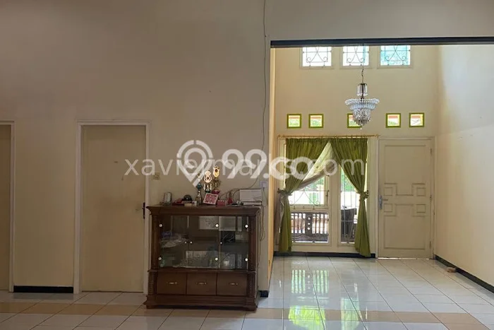 Lokasi terbaik! Rumah siap huni disewakan di Semarang Barat LB 240m2 Lokasi terbaik! Rumah siap huni disewakan di Semarang Barat LB 240m2