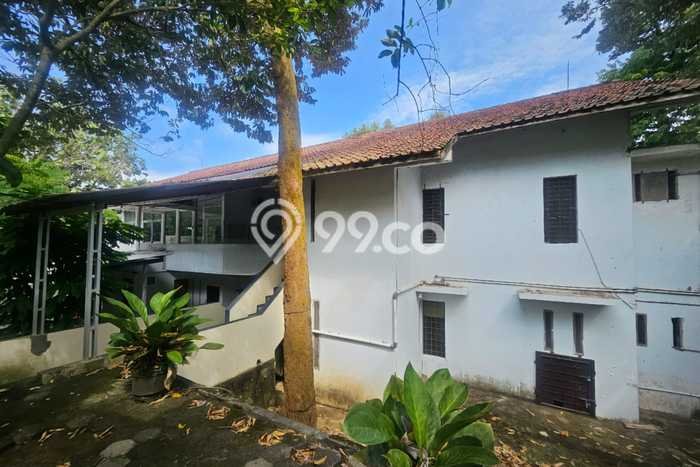 Siap Huni Rumah Mewah 27 Kamar di Gunung Pati Dekat ke Mana Saja Siap Huni Rumah Mewah 27 Kamar di Gunung Pati Dekat ke Mana Saja