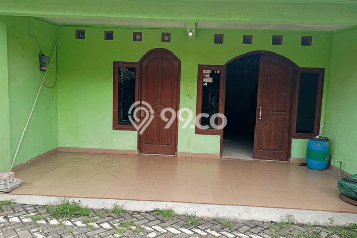 Rumah 4 KT 2 KM Fully Furnished di Lokasi Prestisius Banyumanik, Semarang Rumah 4 KT 2 KM Fully Furnished di Lokasi Prestisius Banyumanik, Semarang