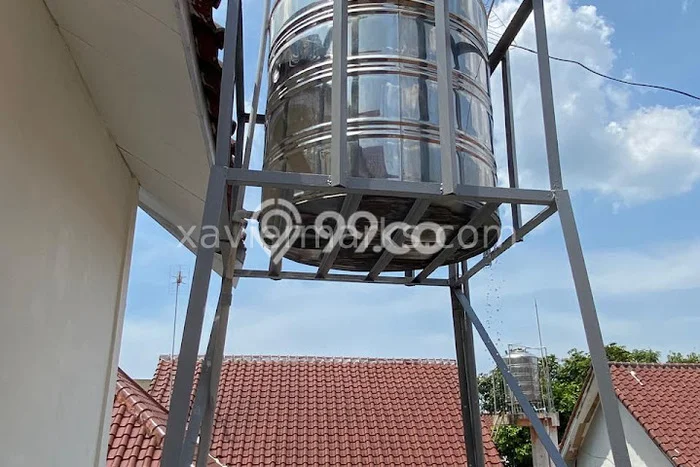 Lokasi terbaik! Rumah siap huni disewakan di Semarang Barat LB 240m2 Lokasi terbaik! Rumah siap huni disewakan di Semarang Barat LB 240m2