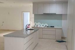 Rumah Bagus kawasan Pantai Indah Kapuk, Jakarta Utara, LT 180m² LB 540m² DIJUAL CEPAT! Rumah Bagus kawasan Pantai Indah Kapuk, Jakarta Utara, LT 180m² LB 540m² DIJUAL CEPAT!