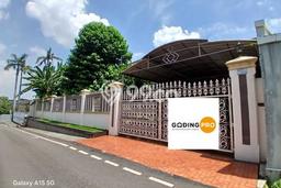 Ready to Use! Premium House LT 1120m2 Desain Modern di Bambu Apus Ready to Use! Premium House LT 1120m2 Desain Modern di Bambu Apus