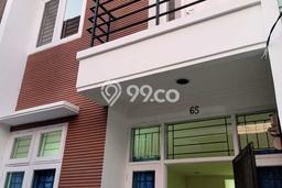 Rumah di Kawasan Grogol Petamburan, Area Elite 3 KT Rumah di Kawasan Grogol Petamburan, Area Elite 3 KT
