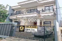 Hunian Mewah Siap Huni LT 148m2 di Kebon Jeruk, Jakarta Barat Hunian Mewah Siap Huni LT 148m2 di Kebon Jeruk, Jakarta Barat
