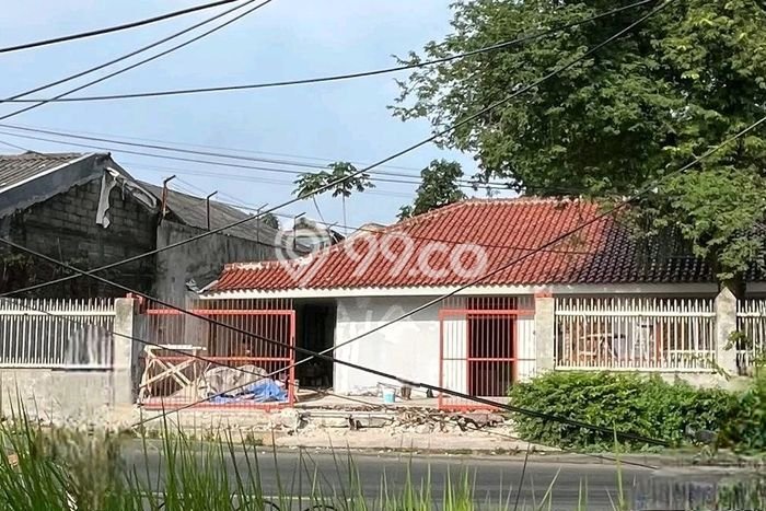 Lokasi Strategis! Dijual Gudang Bisnis di Ciputat, Tangerang Selatan Kondisi Bagus Lokasi Strategis! Dijual Gudang Bisnis di Ciputat, Tangerang Selatan Kondisi Bagus