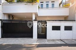 Rumah Luxury Modern Tanpa Renovasi di Kemanggisan Jakarta Barat Rumah Luxury Modern Tanpa Renovasi di Kemanggisan Jakarta Barat