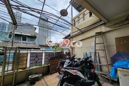 Unit Kost Dijual di Tanjung Duren dengan 60 Kamar Area Strategis Unit Kost Dijual di Tanjung Duren dengan 60 Kamar Area Strategis
