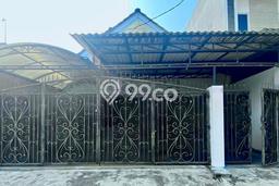 Ready to Use! Luxury House LT 132m2 Desain Elegan di Jelambar Ready to Use! Luxury House LT 132m2 Desain Elegan di Jelambar