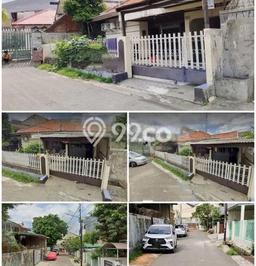 Hunian Eksklusif Dijual LT 225m2 di Kebon Jeruk, Jakarta Barat Hunian Eksklusif Dijual LT 225m2 di Kebon Jeruk, Jakarta Barat
