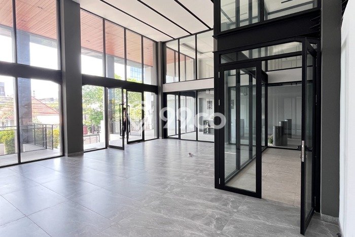 Kantor Bagus Dijual LB 1400m2 Lokasi Strategis Jakarta Pusat Area Cocok untuk Berbisnis Kantor Bagus Dijual LB 1400m2 Lokasi Strategis Jakarta Pusat Area Cocok untuk Berbisnis