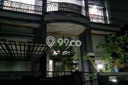 For Sale Rumah Mewah Exclusive di Kebon Jeruk, Jakarta Barat For Sale Rumah Mewah Exclusive di Kebon Jeruk, Jakarta Barat